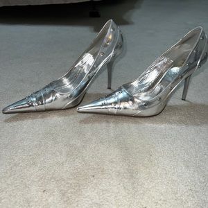 Michael antonio pointed toe heels